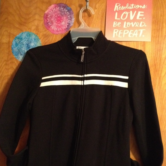 Style & Co. Tops - 🍁 *REDUCED!* Style & Co sport activewear jacket